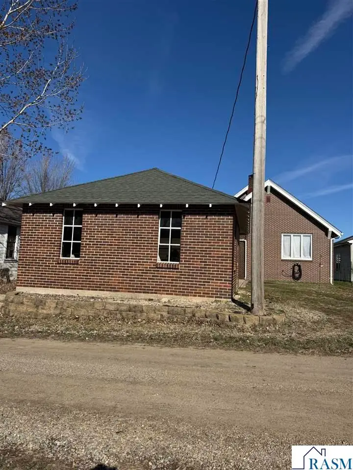 20 SW 2nd Avenue, Wells, MN 56097 - #3