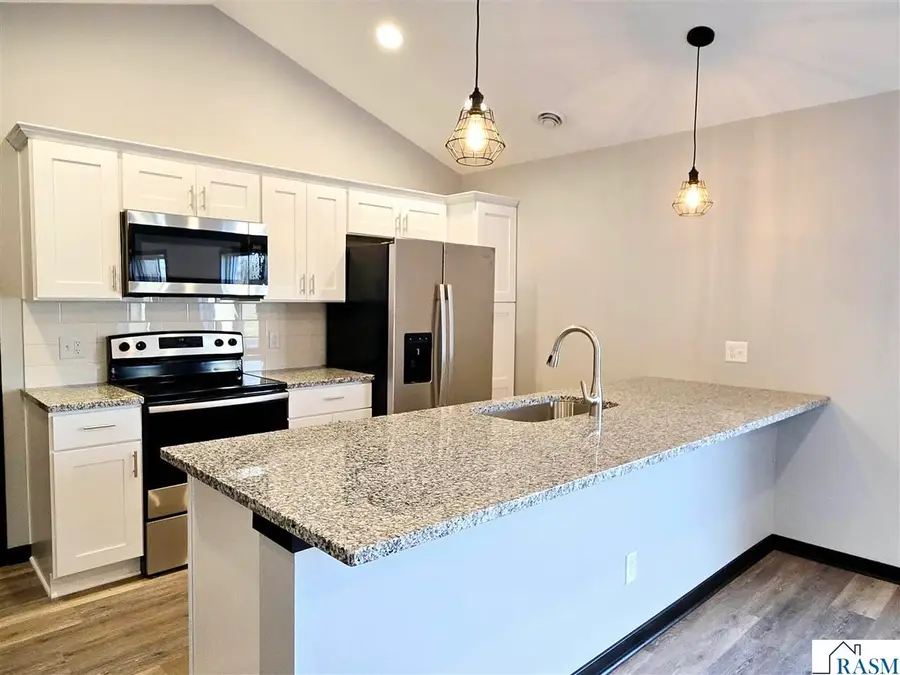 2025 Clark Street, Saint Peter, MN 56082-1229 - #3