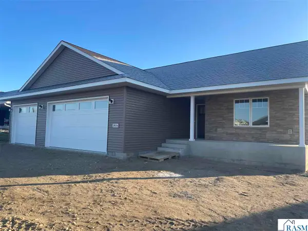 1806 Red Bud Road, New Ulm, MN 56073
