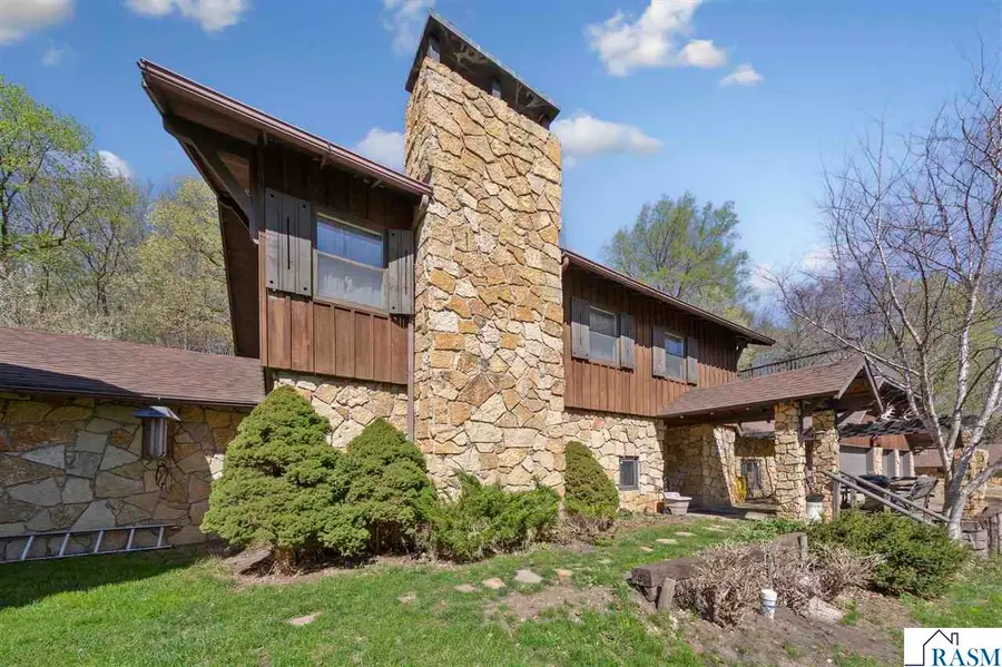 38630 U.S. Hwy 169, Saint Peter, MN 56082 - #2