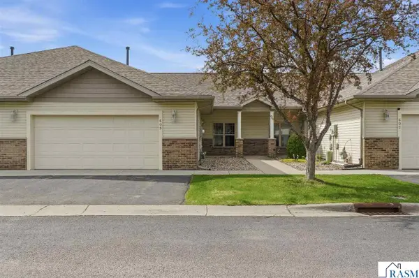 609 Dublin Court, Mankato, MN 56001