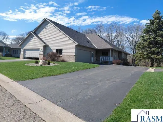 204 Parkway Place, Mankato, MN 56001 - #1