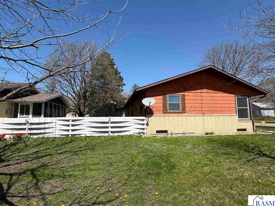 1101 N Armstrong Boulevard, Saint James, MN 56081-1208 - #3