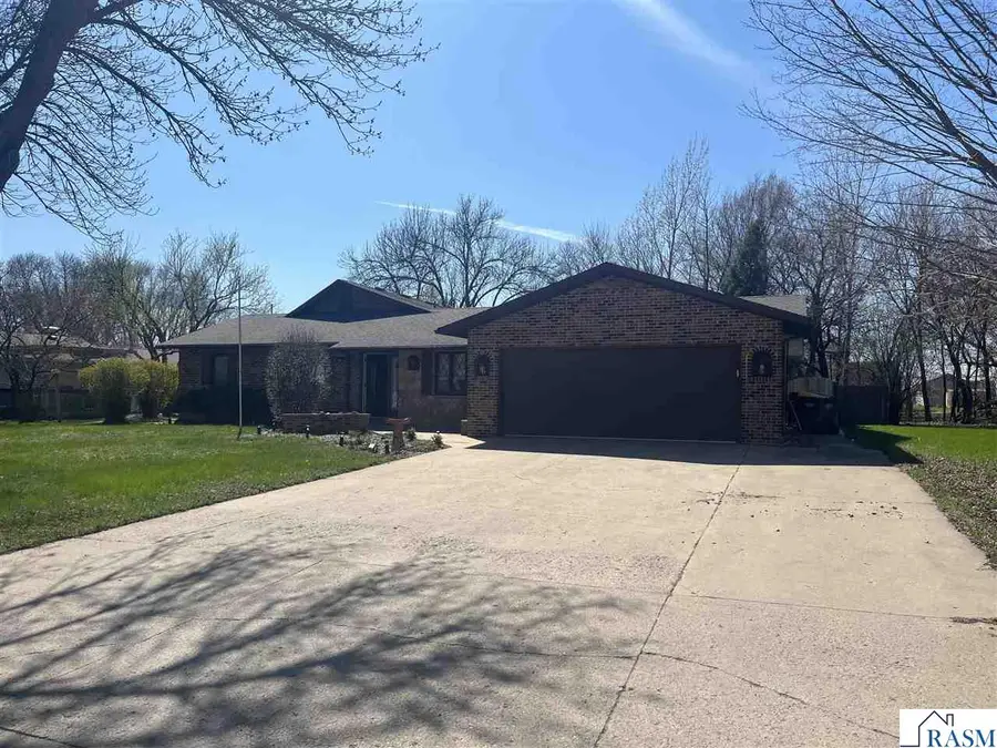 311 1st Street North, Saint James, MN 56081 - #3