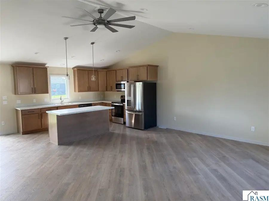 14 Village Lane, New Ulm, MN 56073 - #2