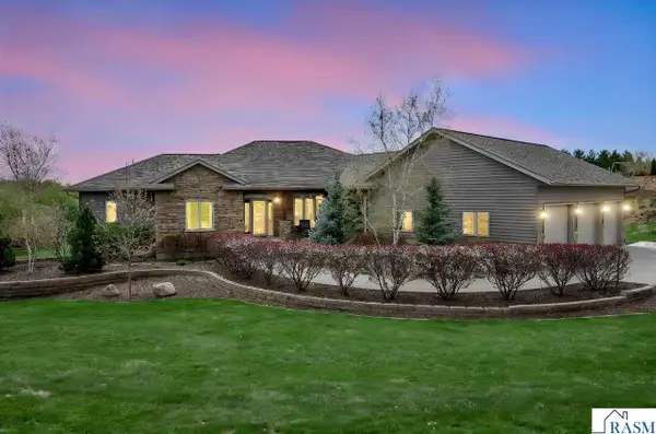44142 Willow Road, St. Peter, MN 56082