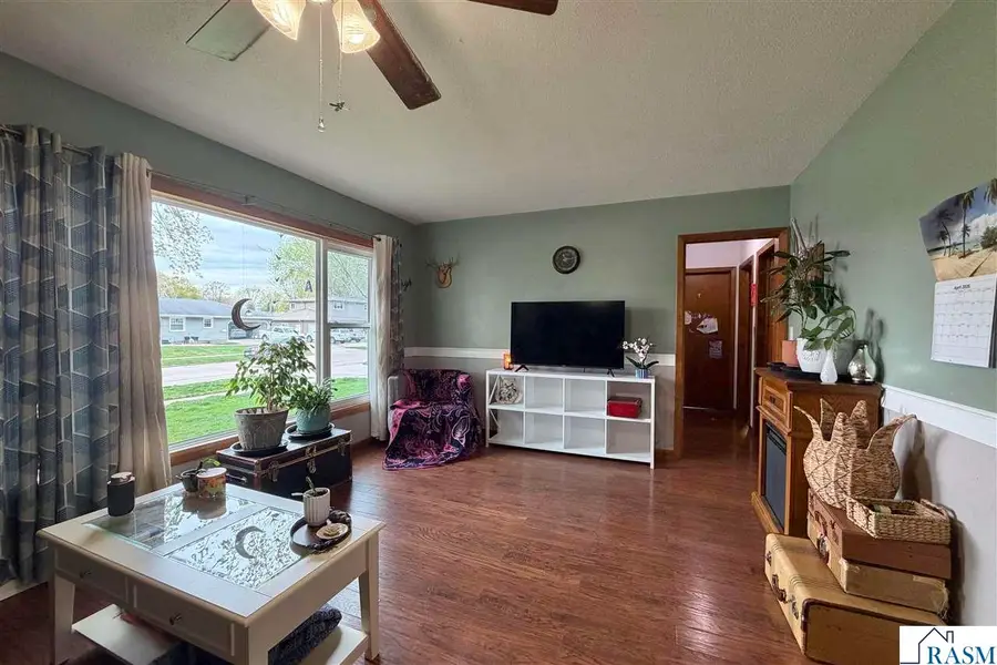 623 Washington Avenue, Fairmont, MN 56031 - #3