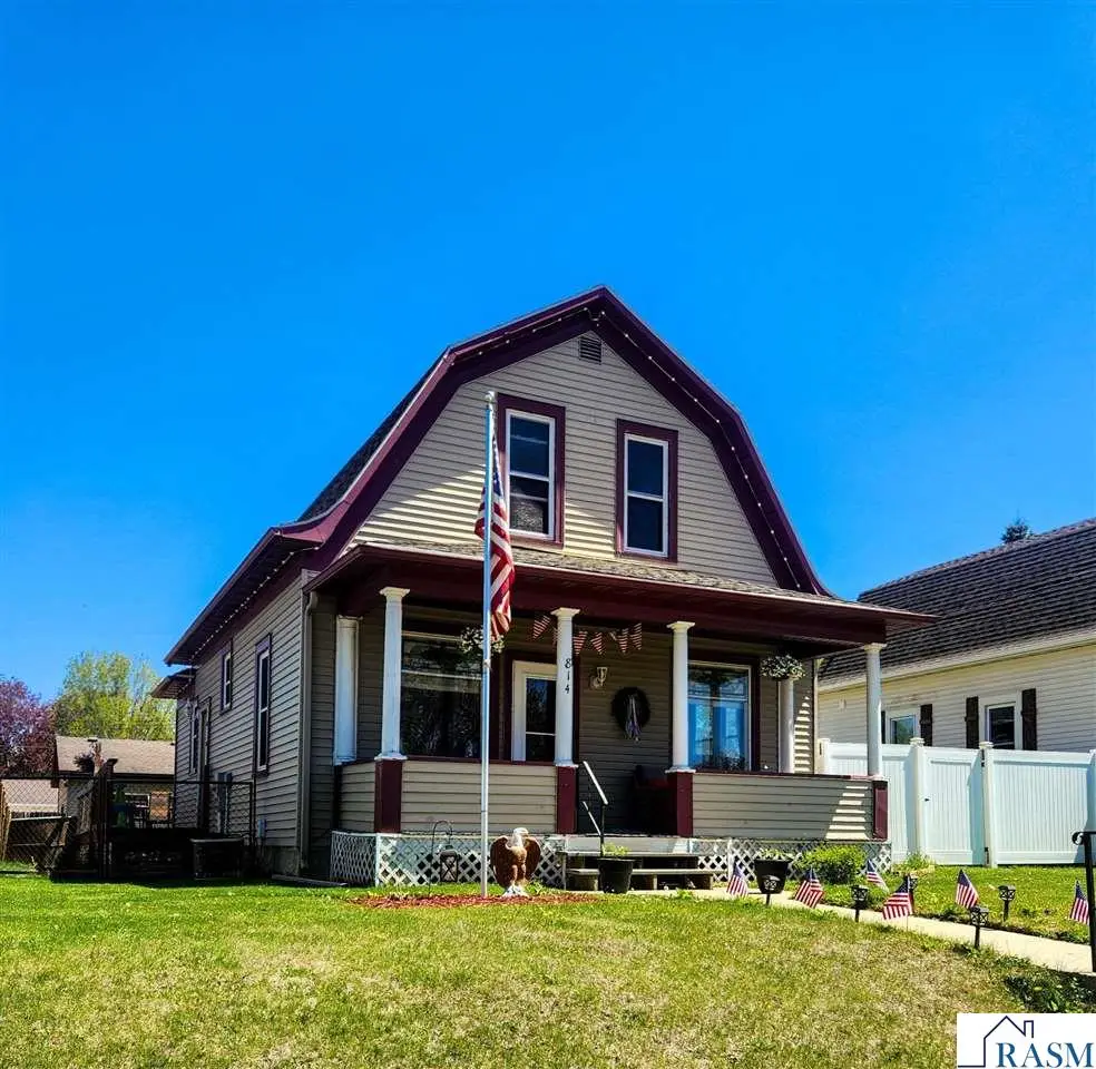 814 N Minnesota Street, New Ulm, MN 56073 - #1