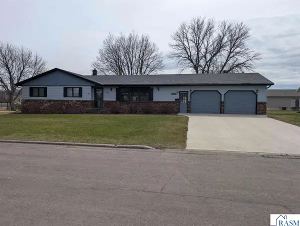 243 W 6th Street, Gibbon, MN 55335