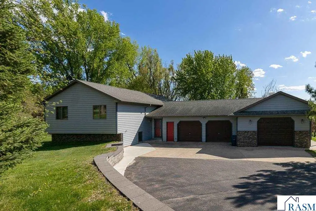 61785 Sunset Lane, New Ulm, MN 56073 - #1