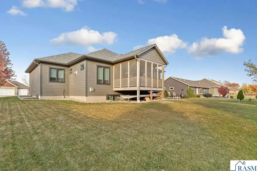 1929 Lexington Lane, North Mankato, MN 56003 - #3