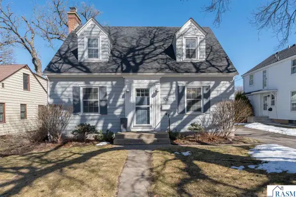 106 Blue Earth Street, Mankato, MN 56001