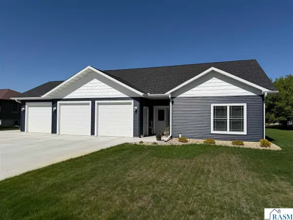 12986 Meadow Creek Drive, Searles, MN 56073