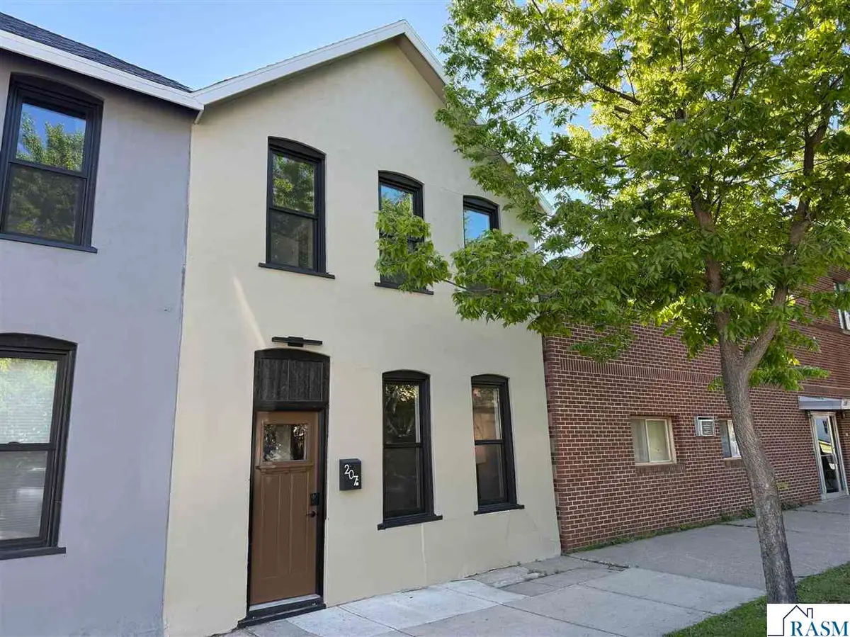 207 S Minnesota Street, New Ulm, MN 56073 - #1