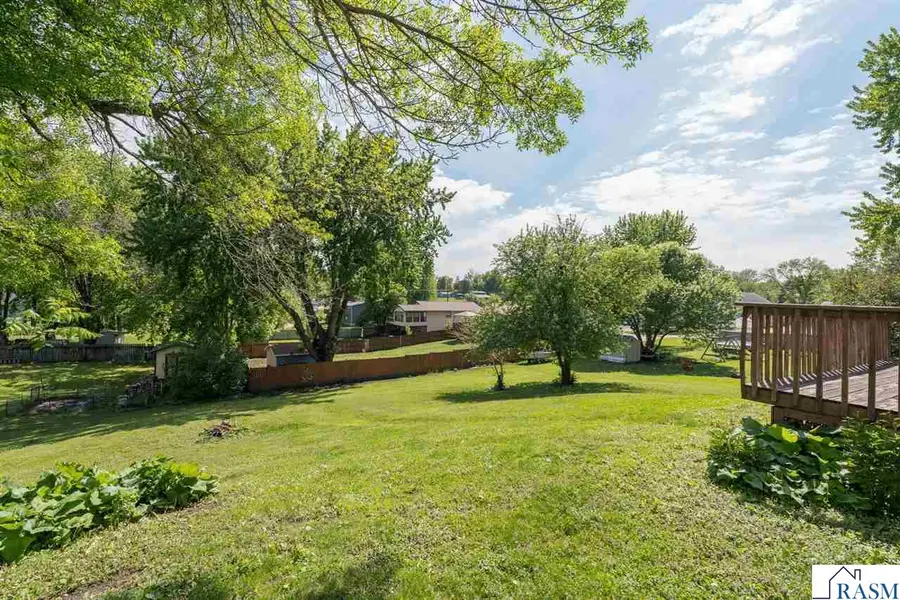 509 Walnut Avenue, Madison Lake, MN 56063 - #2