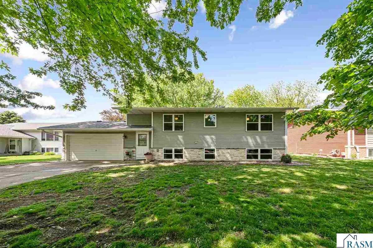 216 Hendricks Lane, Janesville, MN 56048 - #1