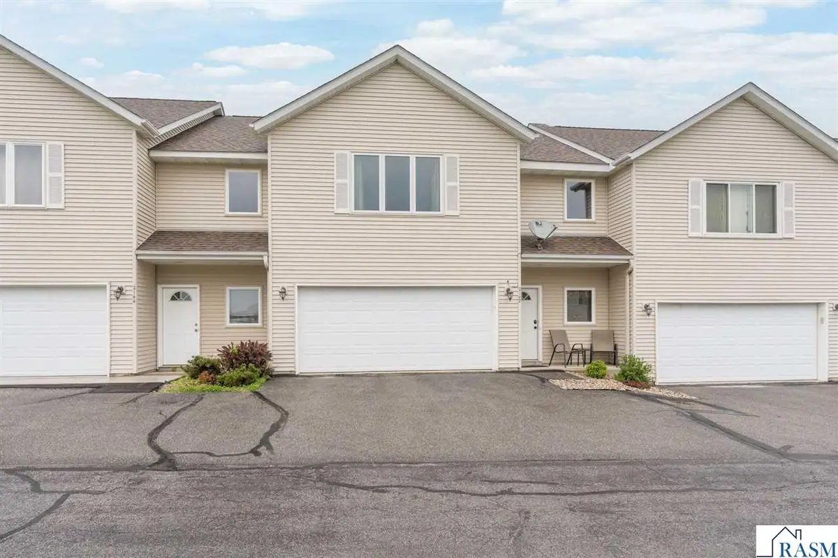 2142 Willow Trail, North Mankato, MN 56003 - #1