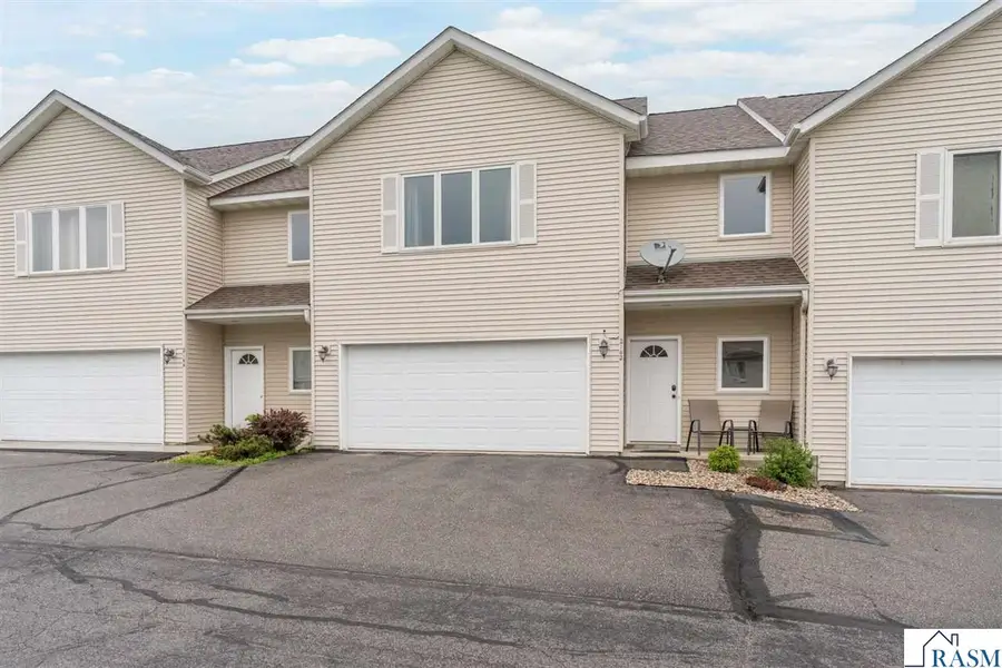 2142 Willow Trail, North Mankato, MN 56003 - #2