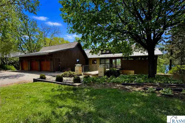 46479 Evergreen Lane, Cleveland, MN 56017