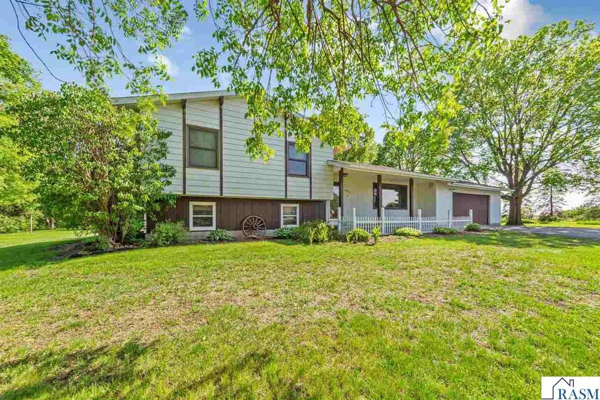 58357 Birch Bluff Lane, North Mankato, MN 56003 - #1