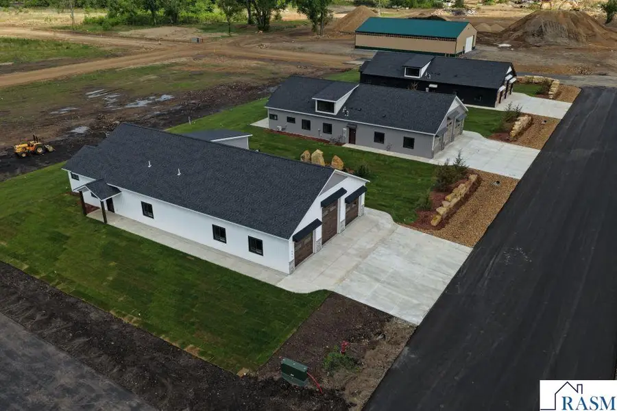 541 Smith Street, Kasota, MN 56050 - #3