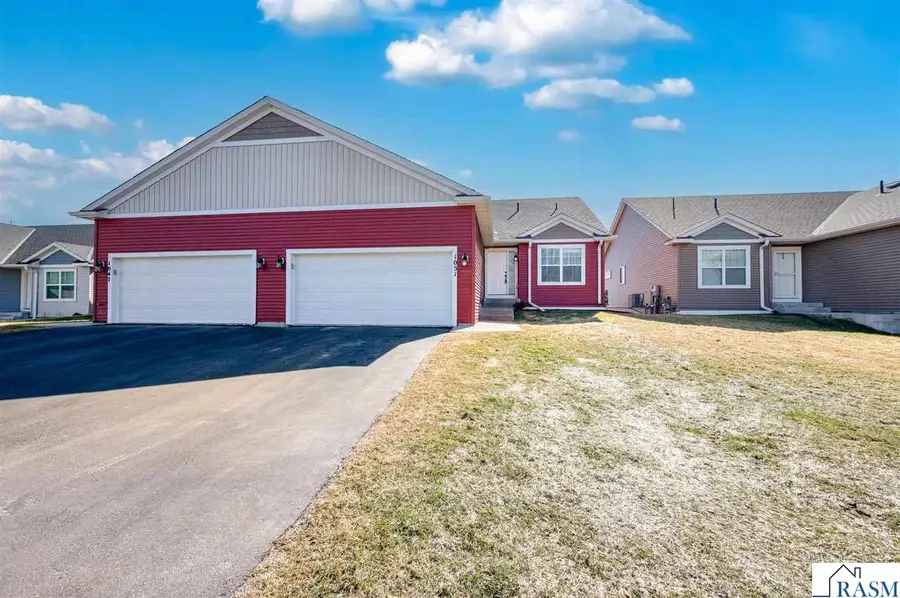 1051 Sakatah Court, Madison Lake, MN 56063 - #3