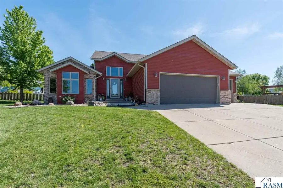 413 Thomas Drive, Eagle Lake, MN 56024 - #2