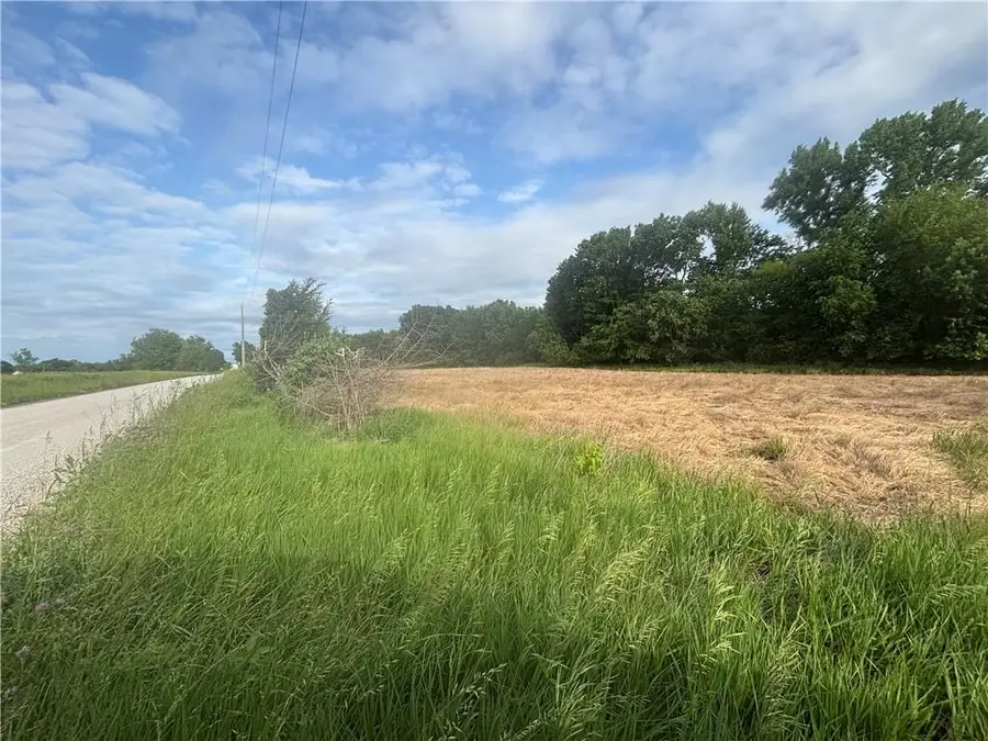 207th Road, Spring Hill, KS 66083 - #2