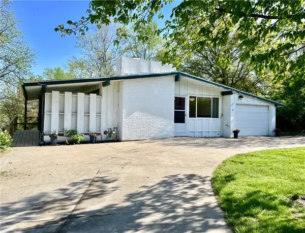 229 W 16th Street, Maryville, MO 64468