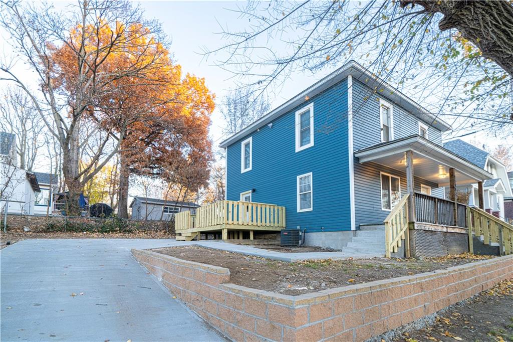 1113 N 18th Street, St Joseph, MO 64501 ERA