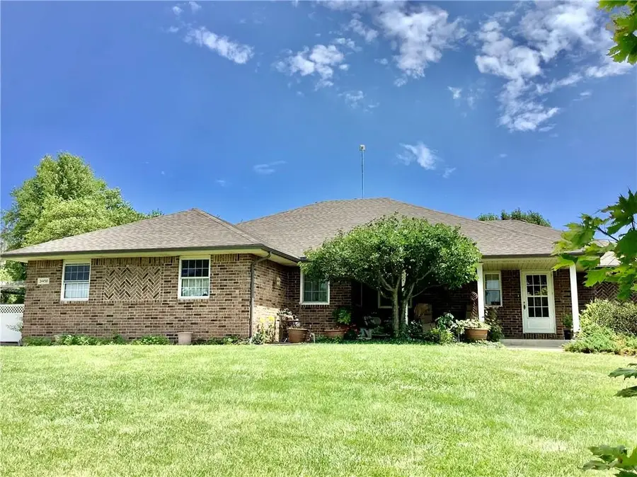 24450 171st Street, Leavenworth, KS 66048 - Image #2