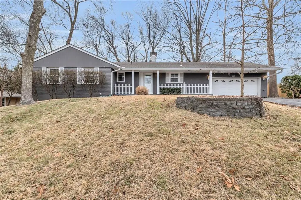 217 NW 43rd Street, Kansas City, MO 64116 - Image #1