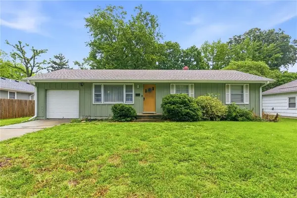 11507 Orchard Road, Kansas City, MO 64134