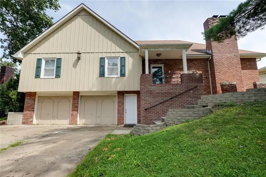 1008 17th Street, Blue Springs, MO 64015 - Image #2