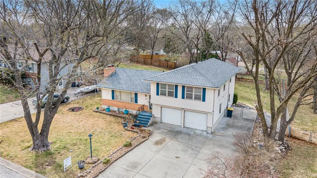 21 NW 78 Terrace, Kansas City, MO 64118 - #1