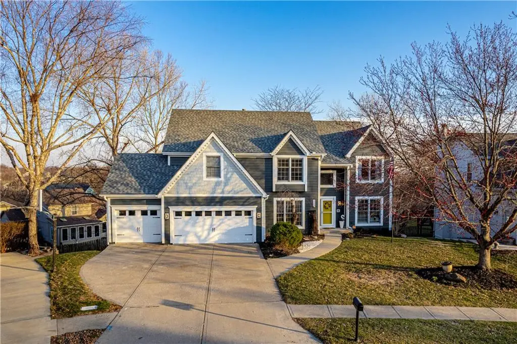 809 Cottonwood Place, Liberty, MO 64068 - Image #1