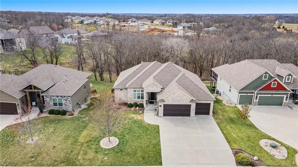 505 Rockbridge Court, Smithville, MO 64089 - #1