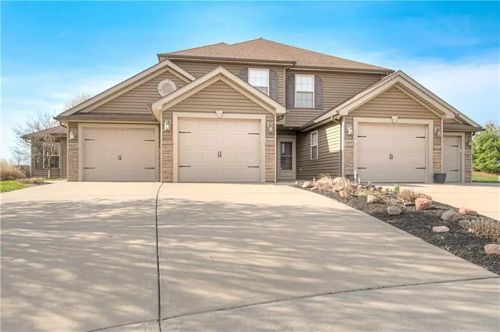 11607 N Ewing Avenue, Kansas City, MO 64156 - Image #1