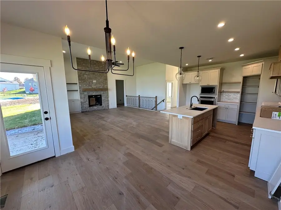 17713 S Brockway Street, Olathe, KS 66062 - Image #2