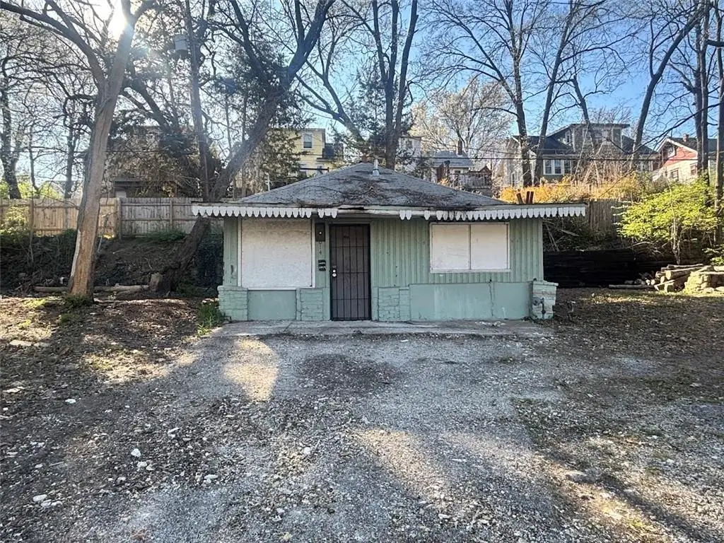 5014 Paseo Boulevard, Kansas City, MO 64110 - #1