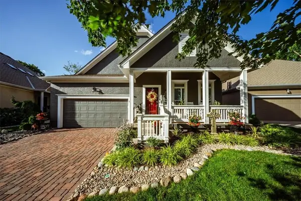 12522 123rd Terrace, Overland Park, KS 66213