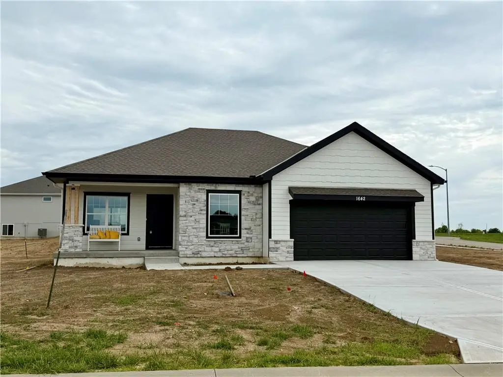 1642 N 157th Terrace, Basehor, KS 66007 - #1