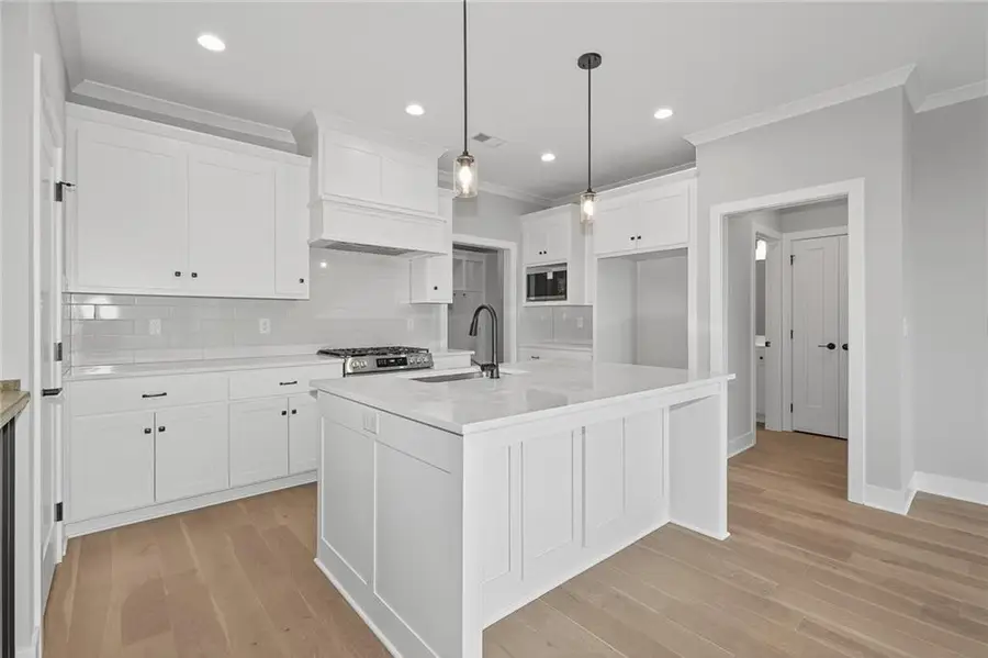 8215 Aurora Street, Lenexa, KS 66220 - Image #3