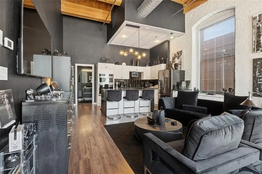 609 Central Street #1108, Kansas City, MO 64105 - Image #3