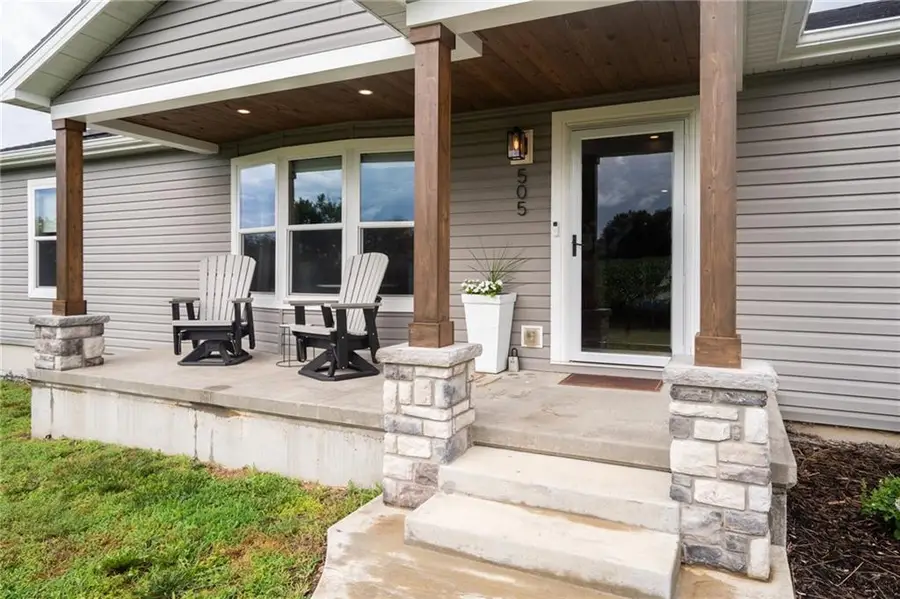 505 N Carolina Street, Highland, KS 66035 - #2