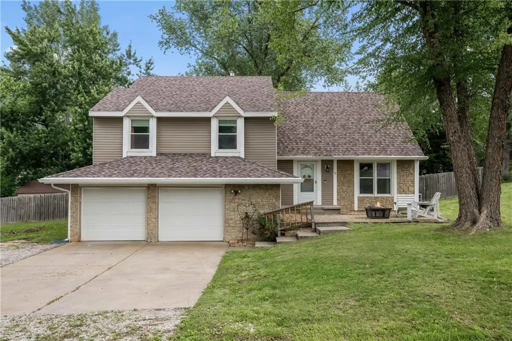 13 Baber Circle, Camden Point, MO 64018 - Image #1