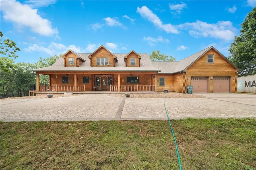 30611 Stonehaven Drive, Warsaw, MO 65355 - Image #2