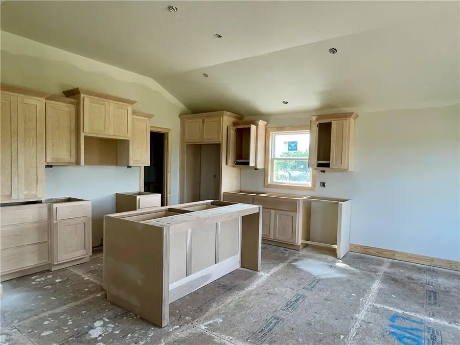 12146 N Tracy Avenue, Kansas City, MO 64165 - Image #3