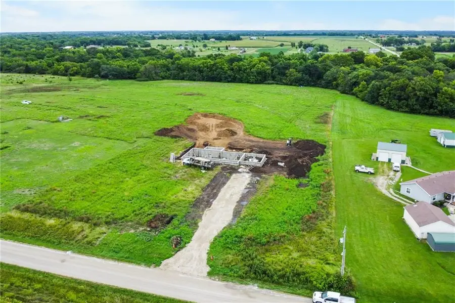 3717 Utah Road, Wellsville, KS 66092 - Image #2