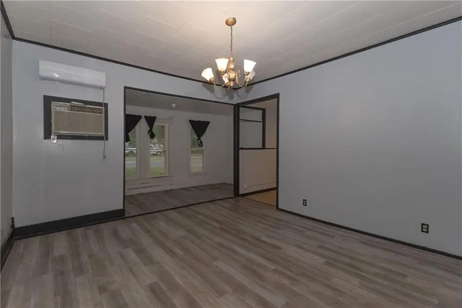 425 E 5th Street, Cherryvale, KS 67335 - Image #3